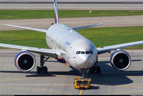 RA 73133 Aeroflot Russian Airlines Boeing 777 3M0ER Photo By Artem