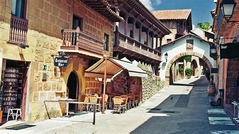 Pueblo Español, Barcelona - Reserva de entradas y tours