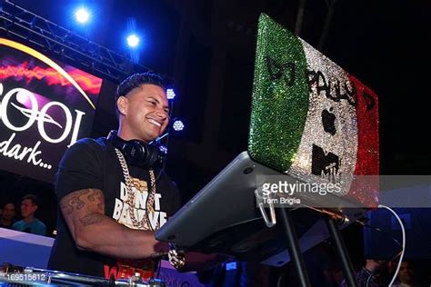 Pauly D Hosts The Pool After Dark Photos And Premium High Res Pictures