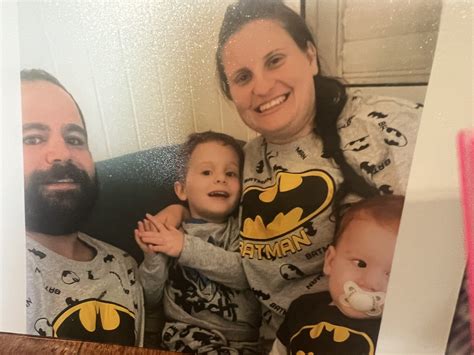 Famous celebs flock to the hamptons location for privacy 37