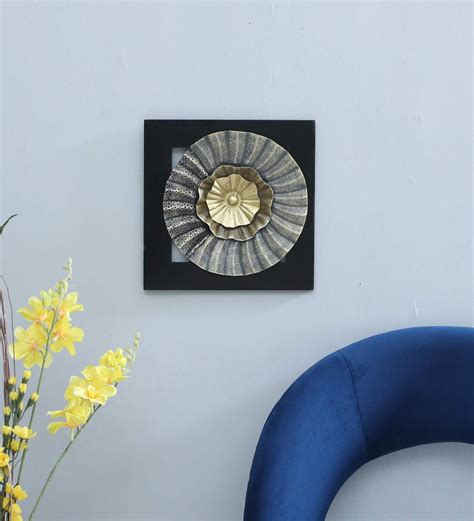 Buy Iron And Mdf Wood Framed Leaf Wall Art In Gold And Black At 8 Off By Handi Crafy Pepperfry