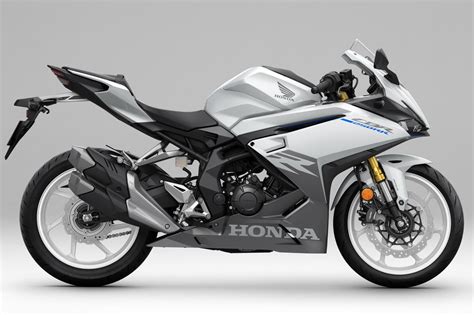 ホンダCBR250RR1分で読める 250ccバイク解説 2023年現行モデル webオートバイ