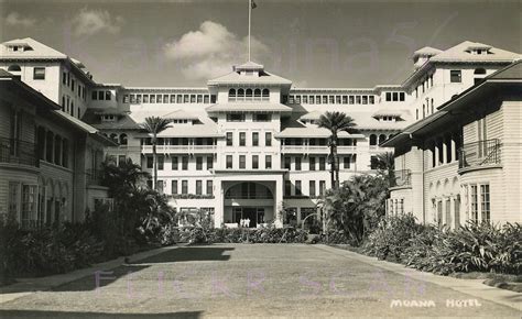 What Waikiki, Honolulu looked like in the 1940s