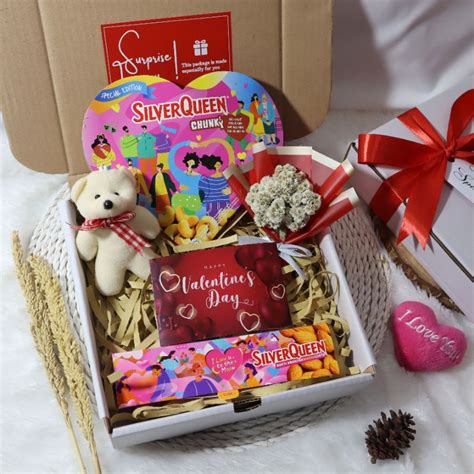 Jual Hampers Coklat Valentine Kado Ulang Tahun Hadiah Cowo Cewe