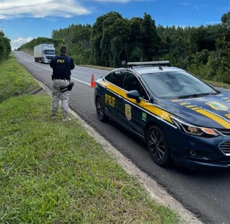 Pol Cia Rodovi Ria Come A Opera O Natal Nas Rodovias Federais Do Es