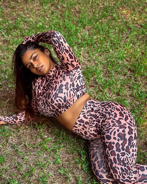 Instagram Star Suhuuu Hot Pics Jaw Dropping Photos Of Suhana Khan In Cheetah Print