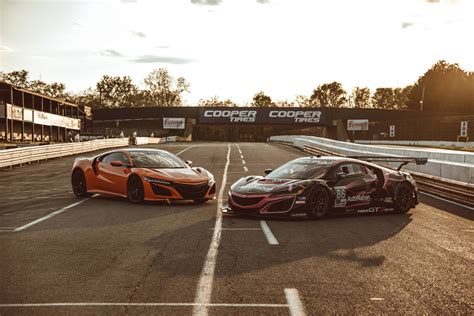 The Acura NSX versus the NSX GT3 Evo race car