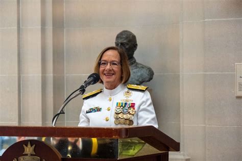 Vcno Franchetti Issues First Guidance To Fleet As Acting Cno Usni News