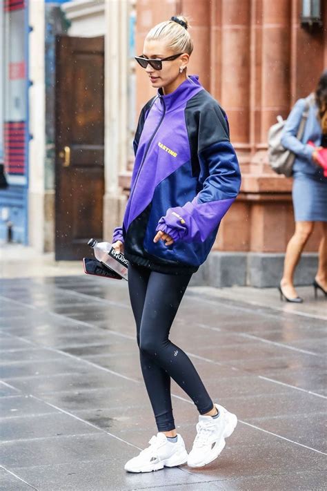 Hailey Baldwin Adidas Falcon Sneakers Moda Sneakers Trendy Sneakers