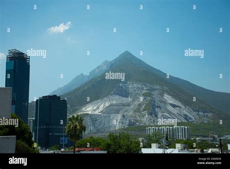 Monterrey Mexico Mountains High Resolution Stock Photography and Images - Alamy