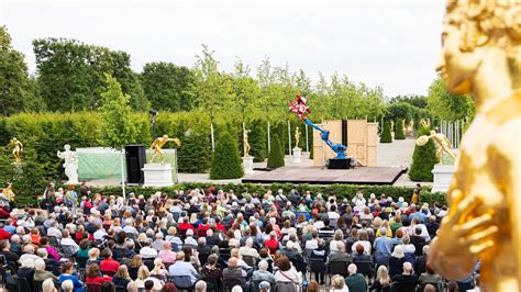 Kultur Kleines Fest Im Gro En Garten Verzaubert Besucher Zeit Online