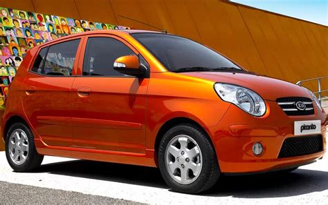 Quantos km por litro faz o Picanto 2010 Hatch manual é boa opção para