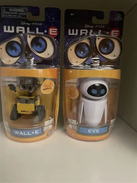 Disney Movie Wall E Robot Eve Walle Action Figure Ornament Figurine