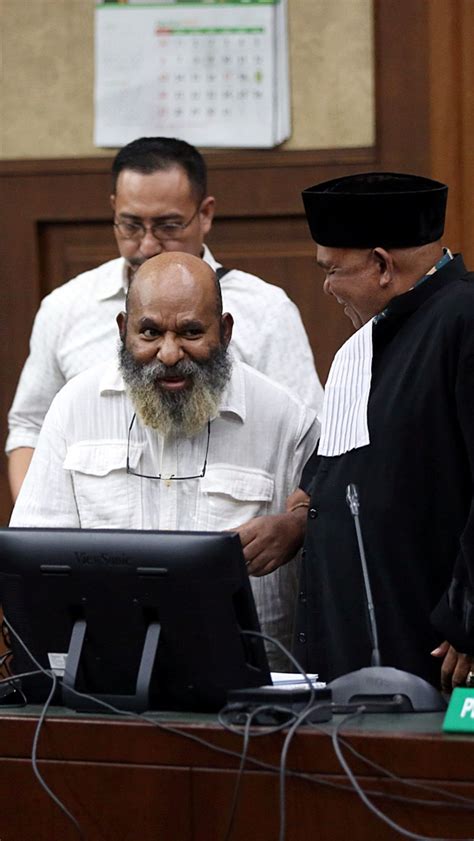 FOTO Sidang Lanjutan Kasus Lukas Enembe Dari Hakim Kasih Ultimatum