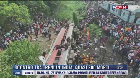 Breaking News Delle Scontro Tra Treni In India Quasi Morti