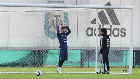 El increíble elogio de Pablo Aimar a Messi