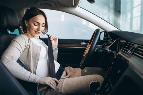 Tudo sobre o uso correto do cinto de segurança Automotivo Shopping