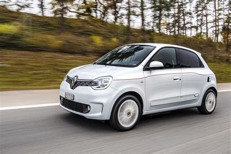 Car Test Renault Twingo E Tech Low Cost Electric Car Chb44