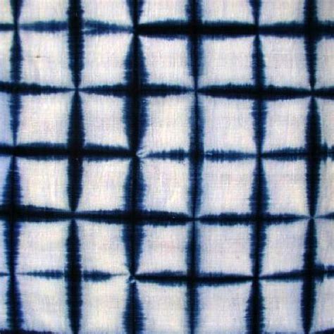 Shibori The Art Of Japanese Tie Dye En 2024 Shibori Couleur Indigo