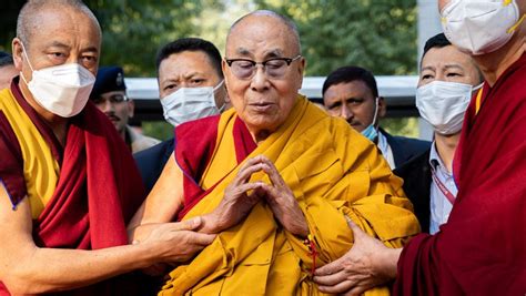 Visiting The Mahabodhi Temple The 14th Dalai Lama