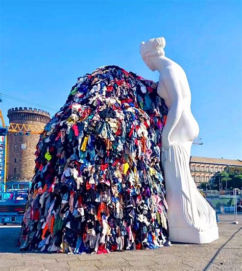 La Venere Degli Stracci Di Pistoletto Ritorna A Napoli Magazine Pragma