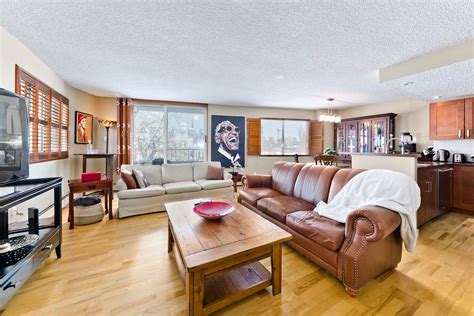 Calgary Apartment For Rent Lower Mount Royal Spacious Stylish Two