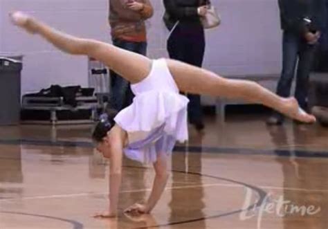 Dance Moms Brooke Hyland Who Am I Dance Moms Brooke Hyland Acro