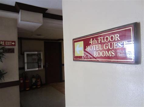 Hotel Veniz in Baguio - Room Deals, Photos & Reviews