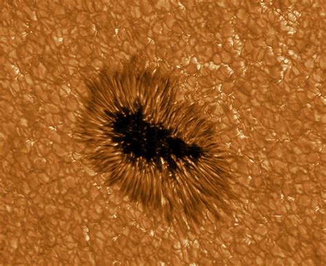 A Sunspot, Revealed in Incredible Detail by Europe’s Newly Upgraded ...