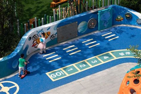 Pin by Dbrnjhb on МАФ | Playground design, City parks design, Playground