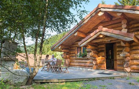 Chalets rondins et traditionnels en location à La Bresse Vosges Couarôge