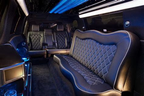 8 Passenger Lincoln Mkt Stretch Limousine Kstg Luxury Car Rental