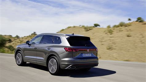 Nuova Volkswagen Touareg Ecco Cosa Cambia