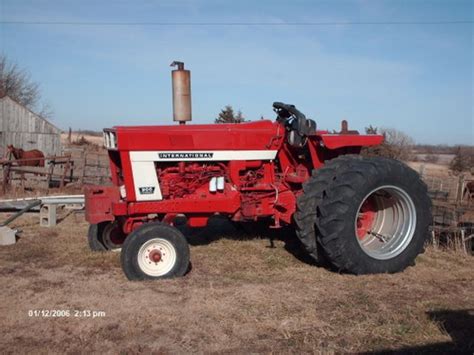 Show Us Your Favorite Ih That You Own Page 2 Coffee Shop Red