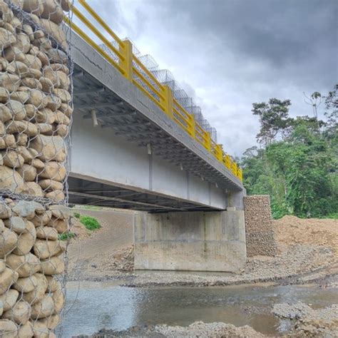 Prefectura De Esmeraldas Construye Nuevos Puentes Hacia El Desarrollo