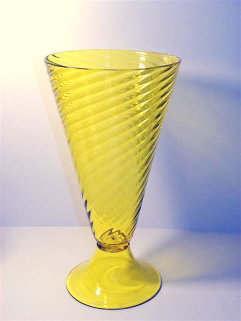 Shape Gallery Page 28499 Carder Steuben Glass Association