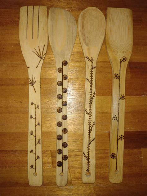 Conjunto 5 Peças Utensílios de Bambu Personalizado Elo7