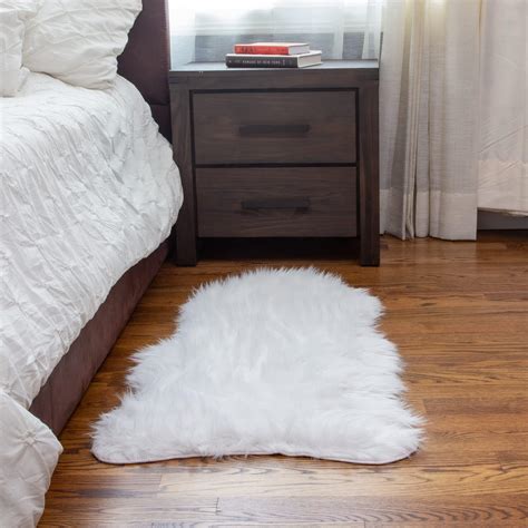 Amazon Linmopm Super Soft Fluffy Faux Fur Sheepskin Rugs X Ft