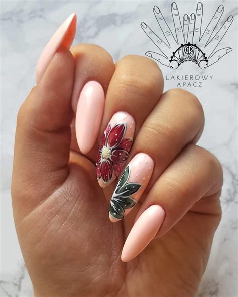 Hit Tego Sezonu Brzoskwiniowe Paznokcie TOP 18 Pomysłów na Peach Manicure