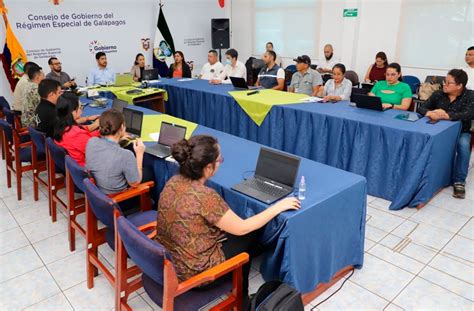 Gal Pagos Pone En Marcha El Instructivo Para Identificaci N A Personas