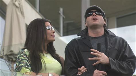 Notgeile Ehefrau Voegelt Den Handwerker American Fingering Porn By EroticOnly XHamster