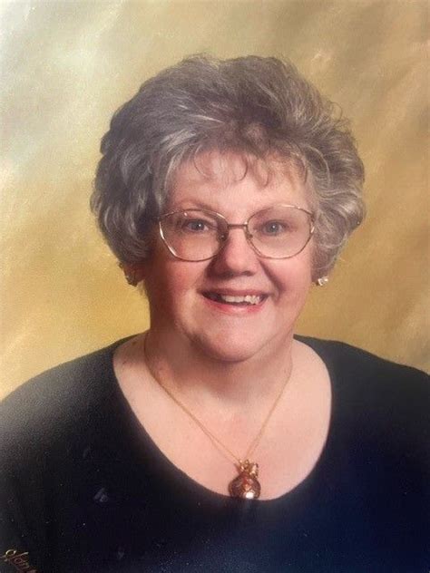 Obituary For Yvonne Strickland Rogers Crawford Ray Funeral Home