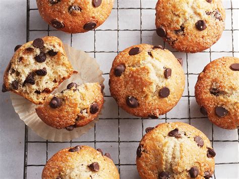 Easy Recipe Delicious Chocolate Chip Muffins Prudent Penny Pincher