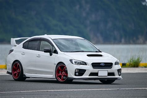 WRX STIのデモカーエントリーVAB前期前期型前期好きに関するカスタム事例車のカスタム情報はCARTUNE