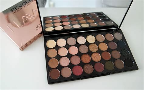 Emily Han Xo Makeup Revolution Flawless Palette