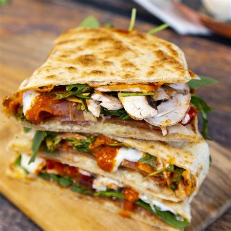 Piadina: Rustic Italian Flatbread Sandwich - Dee Gourmet Goddess