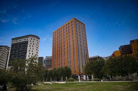 Metal Mesh Facade Cladding Manchester Rgb Facades