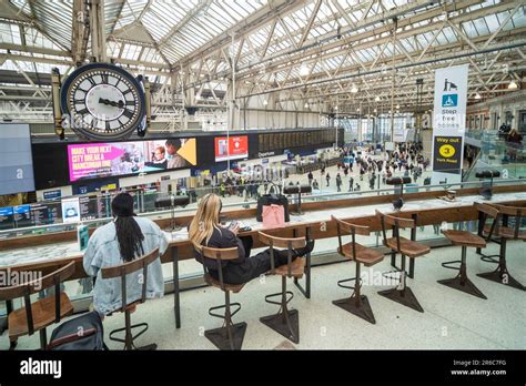 London March 20 2023 London Waterloo Train Station Platform And Sign