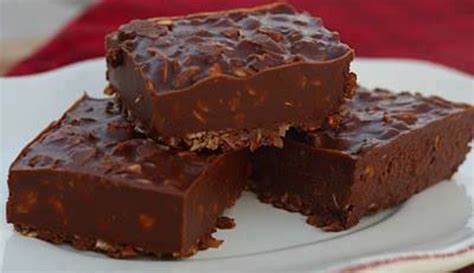 Recipe: A healthy (ish), no bake, chocolate slice | Starts at 60