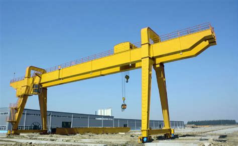 Double Girder Goliath Crane For Industrial Uses Load Capacity 40